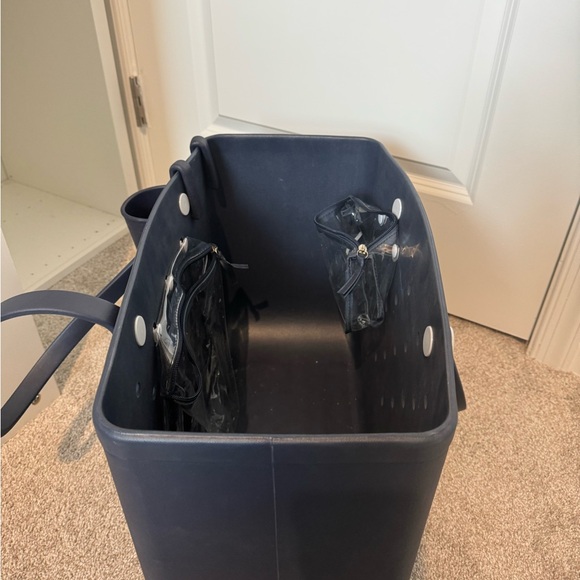 Navy Large Bogg Bag with beverage holder - Picture 9 of 9